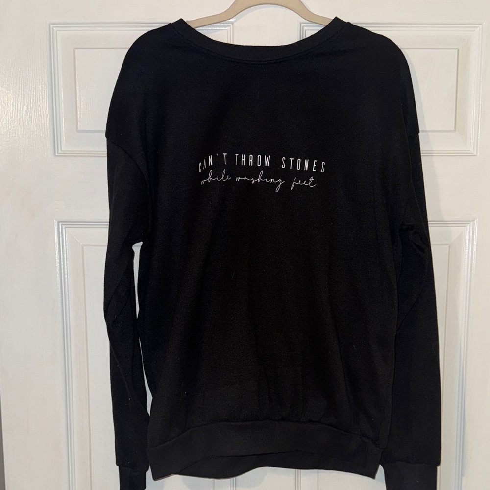 Black Graphic Sweatshirt